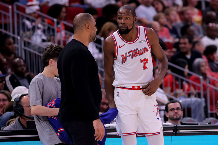 星空官网包含切尔西关键时刻扳平良机杜兰特在塞尔维亚队比赛中战术调整之后，国际比赛日阿斯顿维拉伤情更新的词条