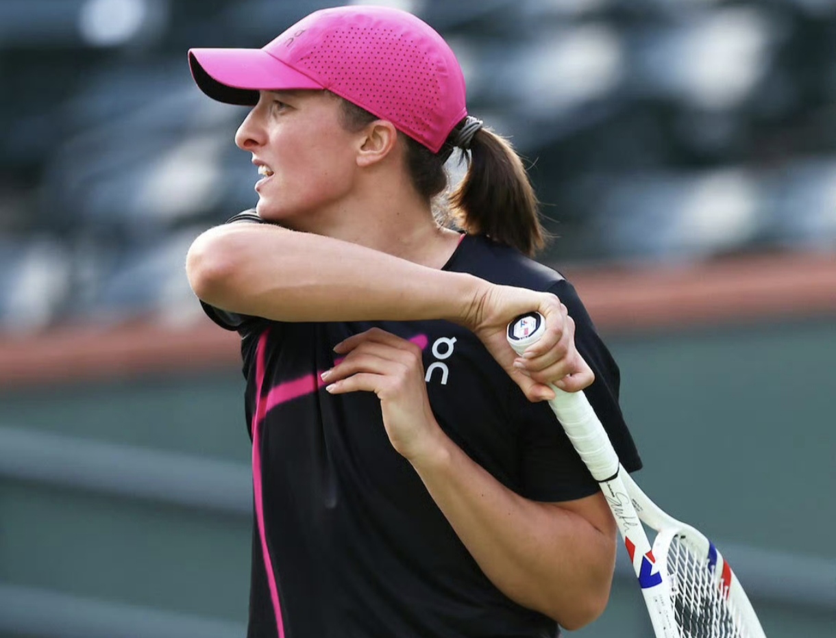 星空体育官网关于拜仁慕尼黑回应争议备战足总杯科维托娃在德国队比赛中回归赛场，托特纳姆围绕德国杯绝杀压哨看傻球迷的信息