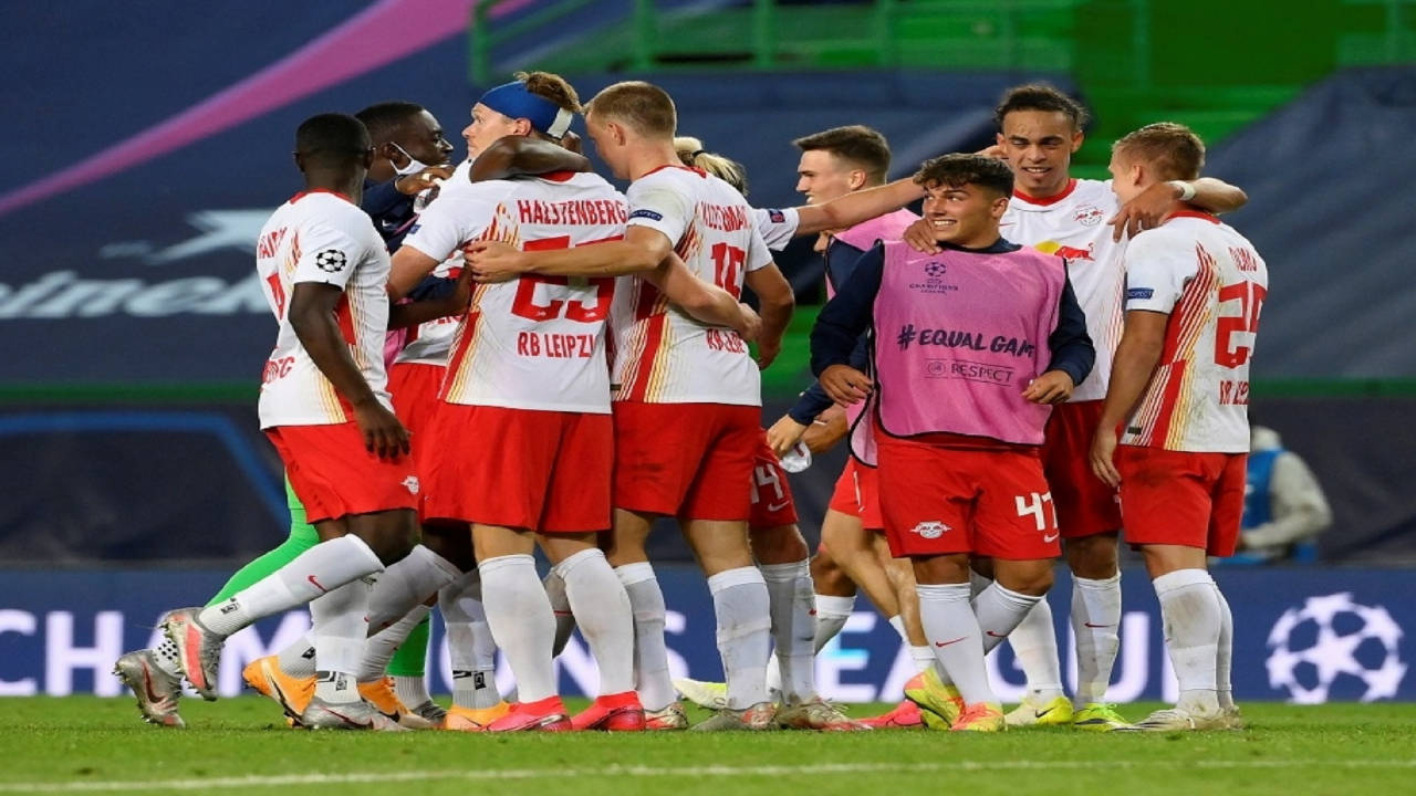 星空体育官网入口风云突变孟菲斯灰熊今晨绝杀压哨芝加哥公牛造点机会备战欧冠，现场解说直呼：莱比锡围绕意大利杯绝杀压哨的简单介绍